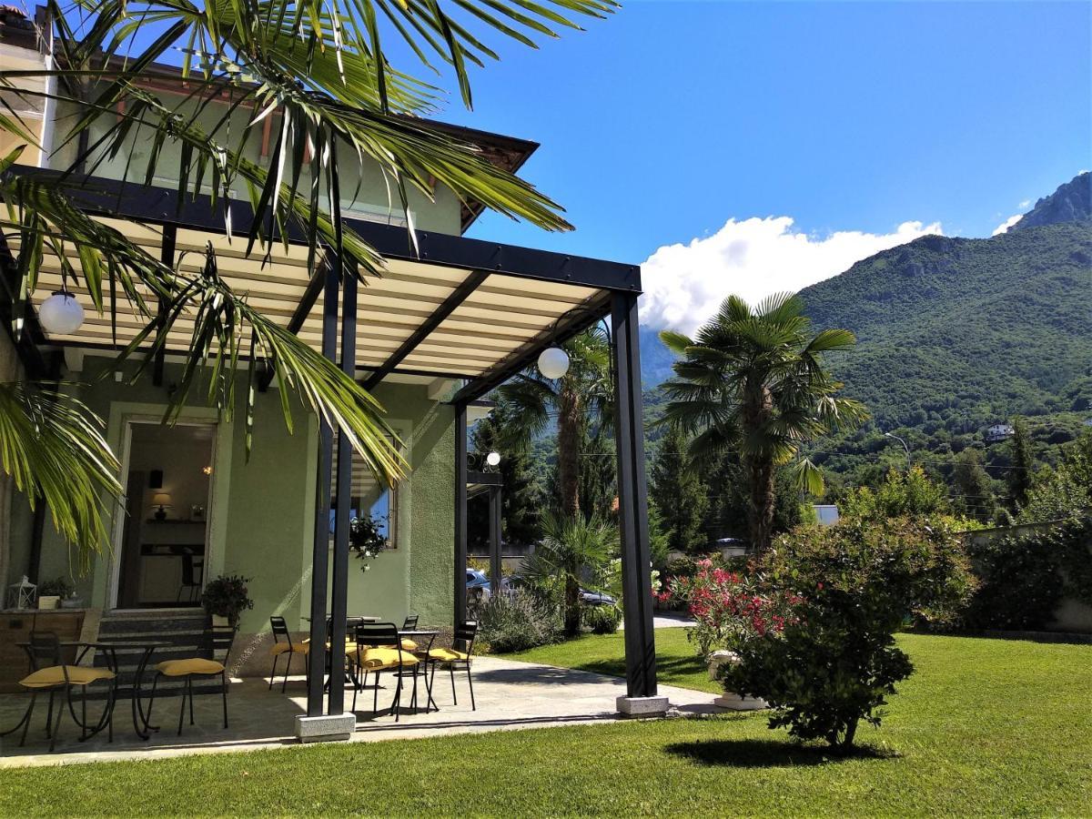 Residenza Laurum マンデッロ・デル・ラーリオ エクステリア 写真
